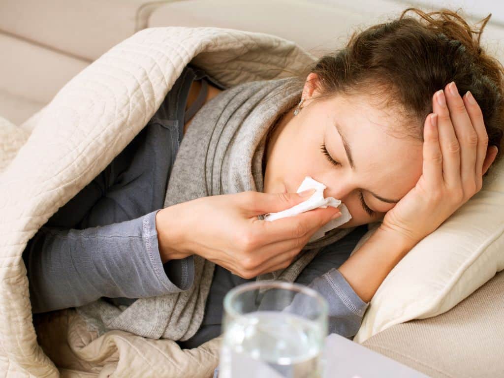 Does Mold Die When It Dries Out? Everything You Need To Know 4 Is Dry Mold Harmful To Your Health?